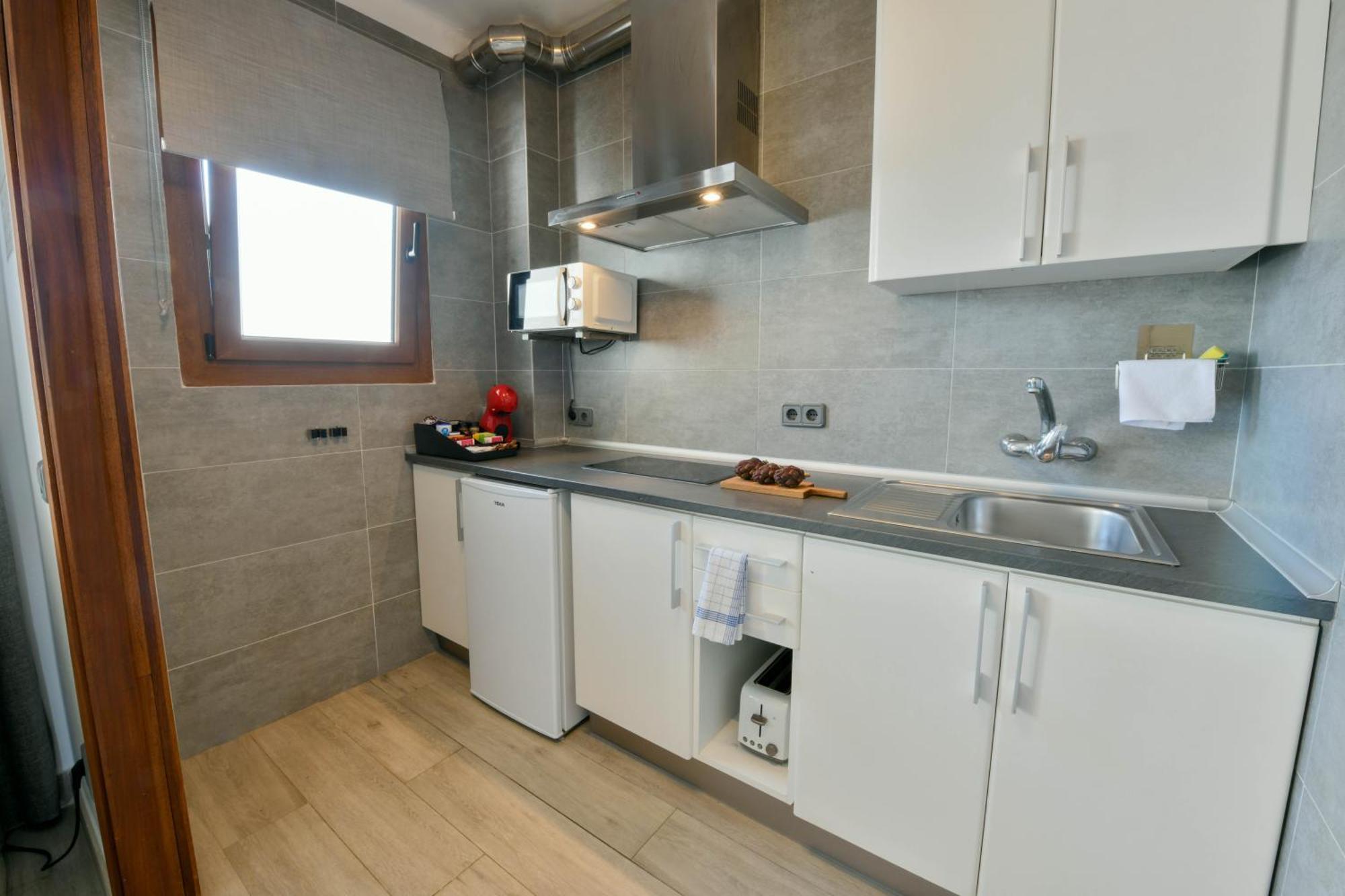 קולוניה סנט ג'ורדי Apartamentos Estanques מראה חיצוני תמונה